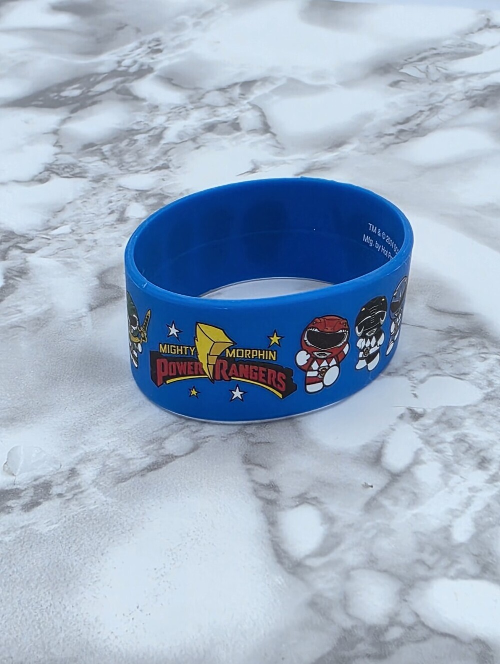 Mighty Morphin Power Rangers Blue Chibi-Style Rangers Wristband - Picture 2 of 5